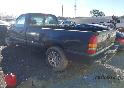 2003 GMC Sierra 1500 z USA, uszkodzony, nr VIN 1GTEC14X03Z265818